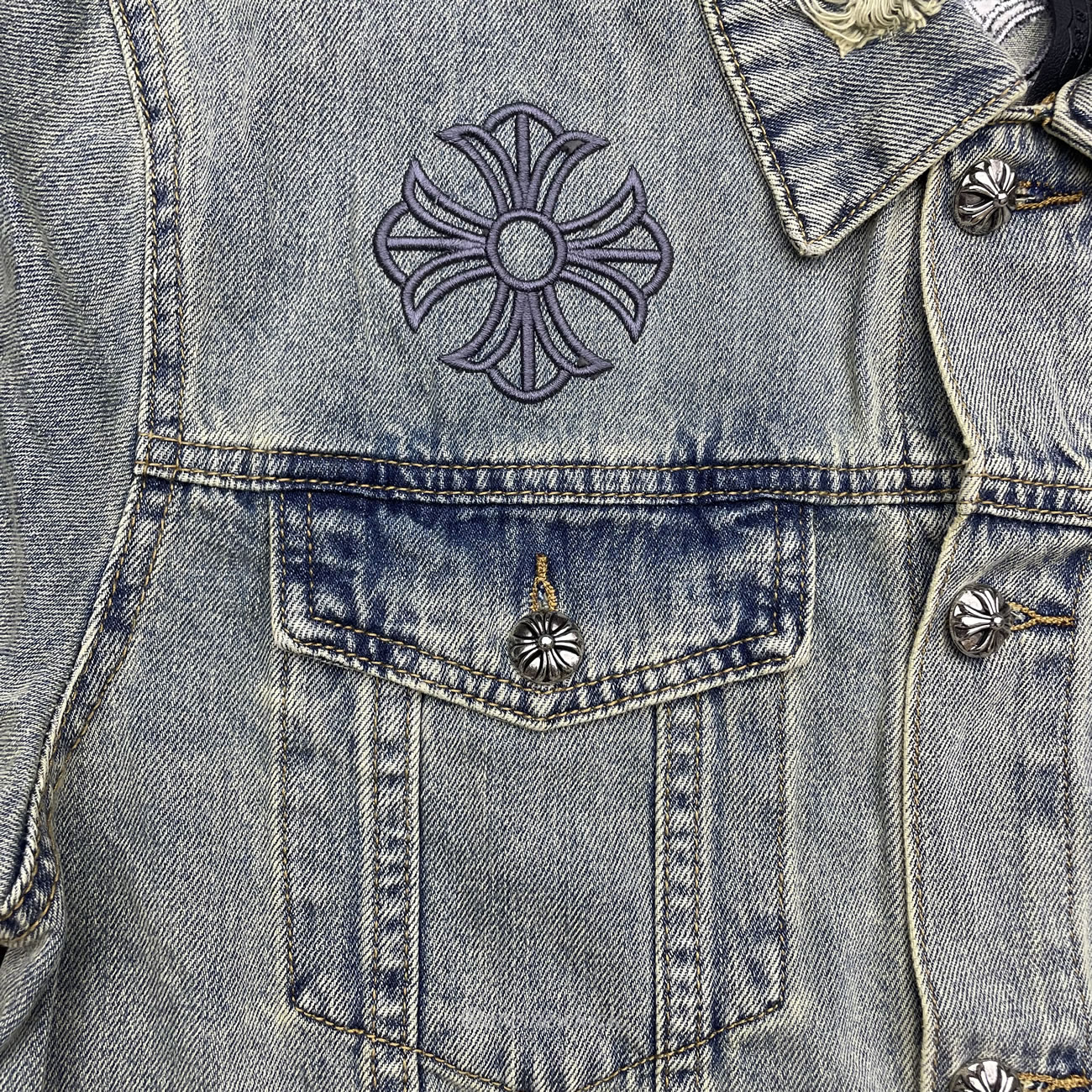 Chrome Hearts Patch Cross Denim (2) - newkick.vip